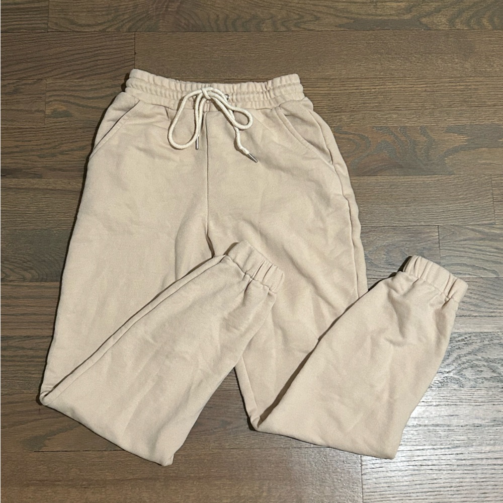 Princess polly beige sweatpants size 0